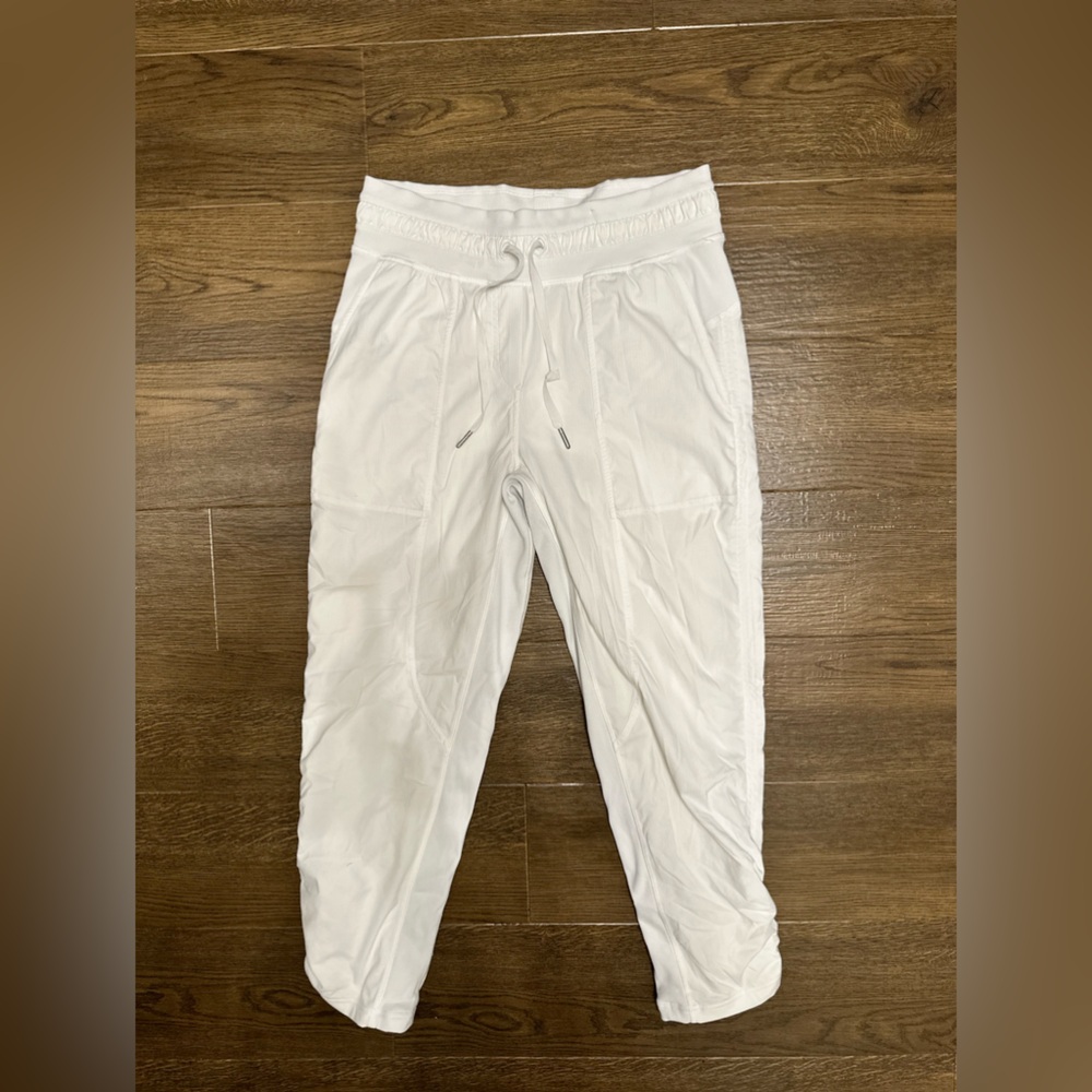 lululemon athletica White Jogger Pants